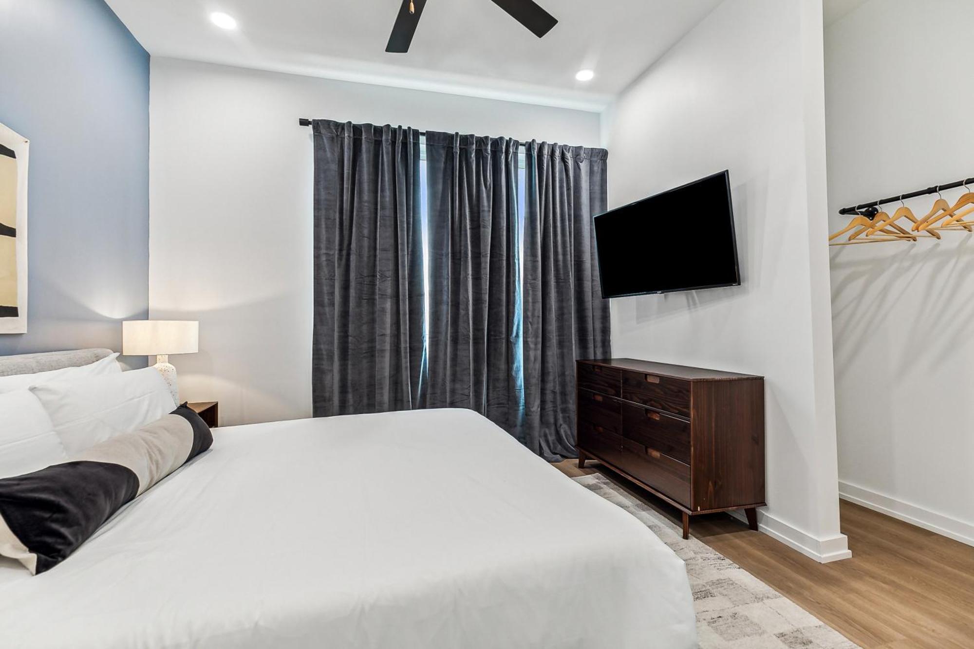 The Revelry Aparthotel New Orleans Room photo